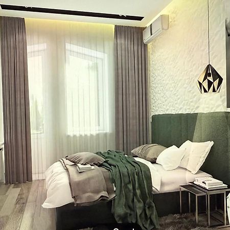VIP 2-bedroom Studio on Luteranska 3 Kiev Exteriör bild